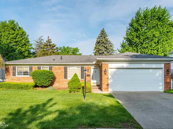 40127 Pallazo St, Clinton Township, MI 48038