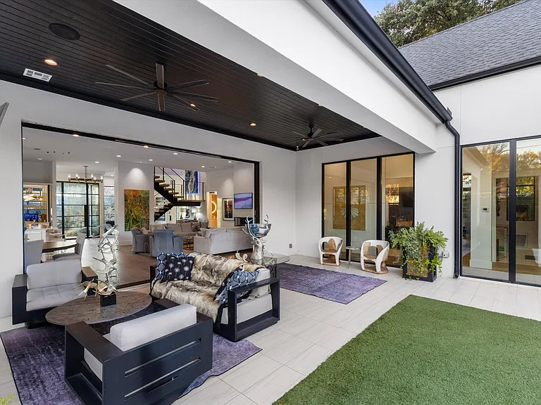 3771 Almazan Dr — Photo 10