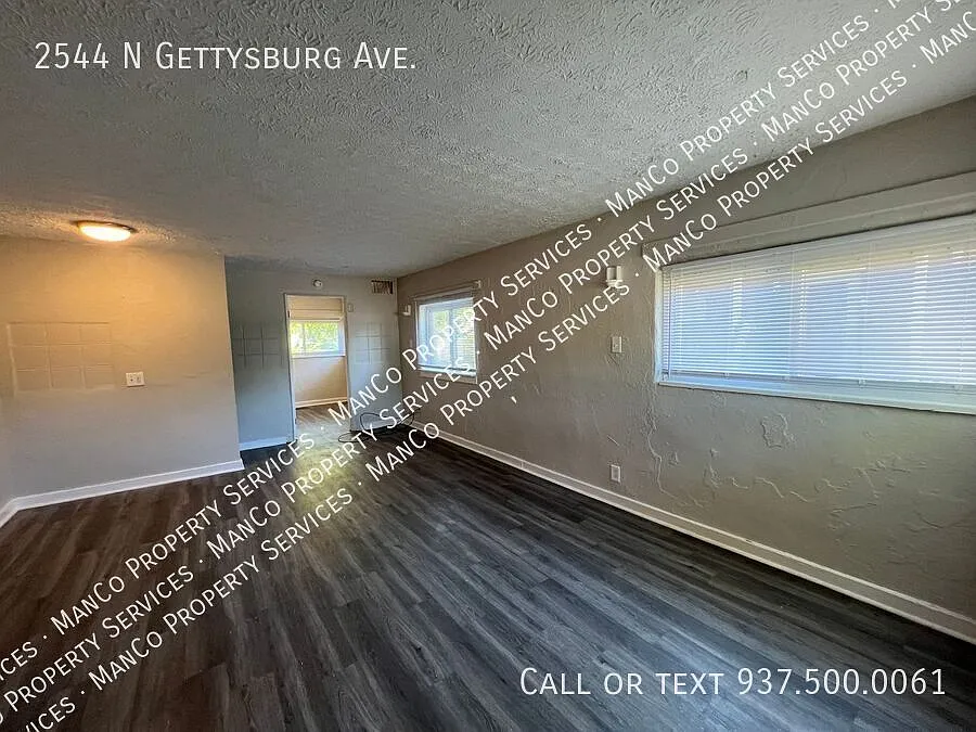 2544 Gettysburg Ave - 2 Bed - 1 Bath Apartment — Photo 2