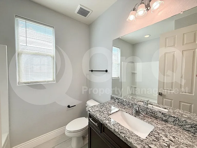 18797 W Becker Ct — Photo 20