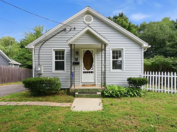 2nd image of 85 Silas St
