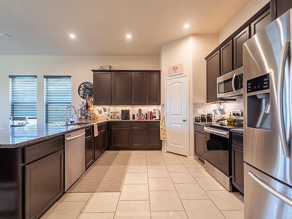 5th image of 14312 Avenue U