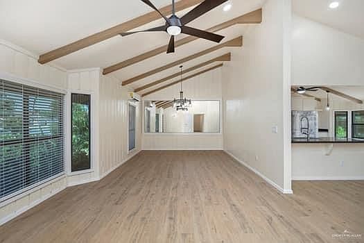 3rd image of 520 W Rosemary Ave