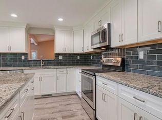 88 Colgate Dr, North Andover, MA 01845