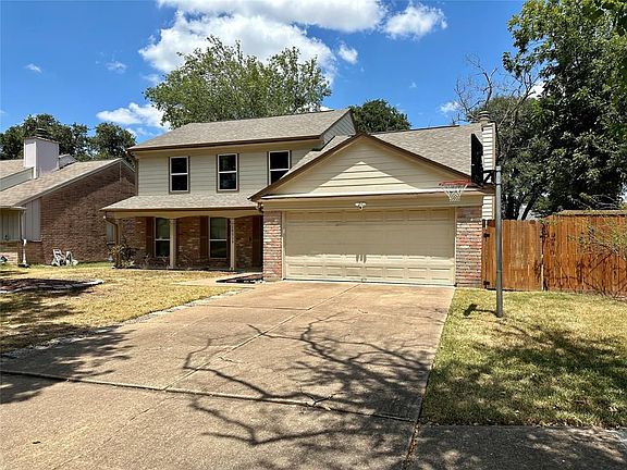 3rd image of 18038 Green Hazel Dr