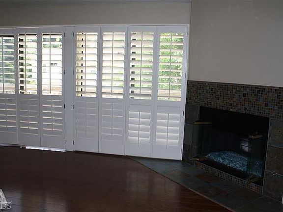 4th image of 637 Kendale Ln