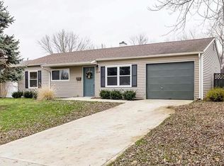1514 Hillcrest Dr, Noblesville, IN 46060