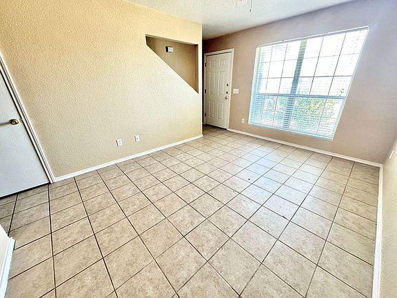 3rd image of 1901 Monte Carlo Ln APT C
