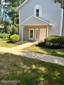 805 Greenwich Drive, Albany, NY, 12203