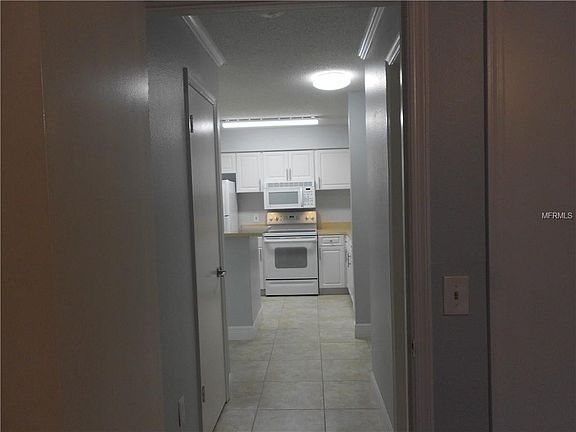5th image of 9481 Highland Oak Dr Unit 1610