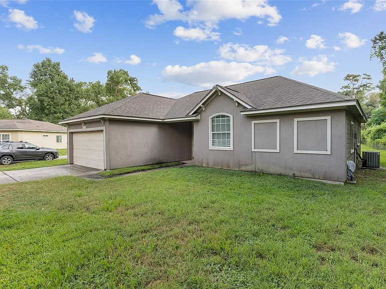 9104 N Green River Dr #A — Photo 7