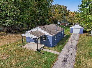 230 E Osborne St, Bethel, OH 45106