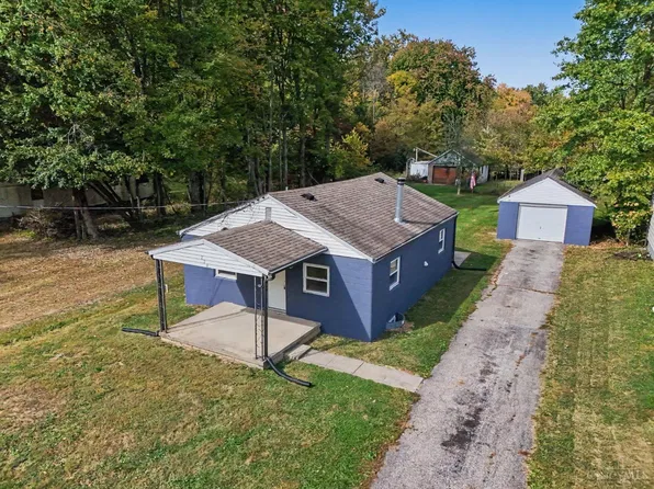 230 E Osborne St, Bethel, OH 45106