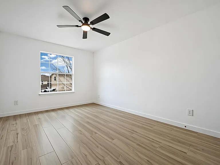 13501 Sierra Wind Ln — Photo 10
