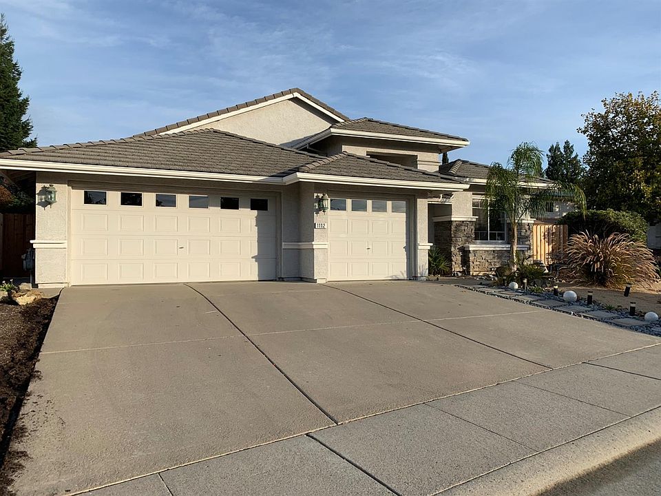 1st image of 1112 Ballard Ct