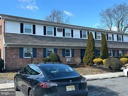 1st image of 36 West Ave APT 17