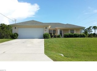 3934 NW 44th Ter, Cape Coral, FL 33993