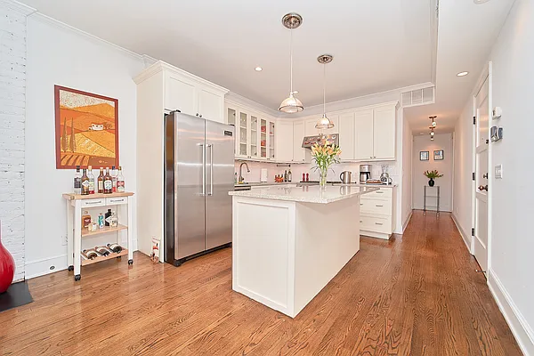 Rented by Living New York | media 18