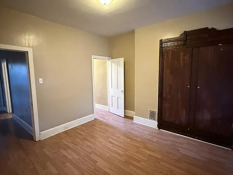 2351 N Bouvier St — Photo 22