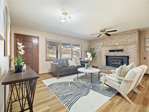 20 Cobb Cir, Bella Vista, AR 72715