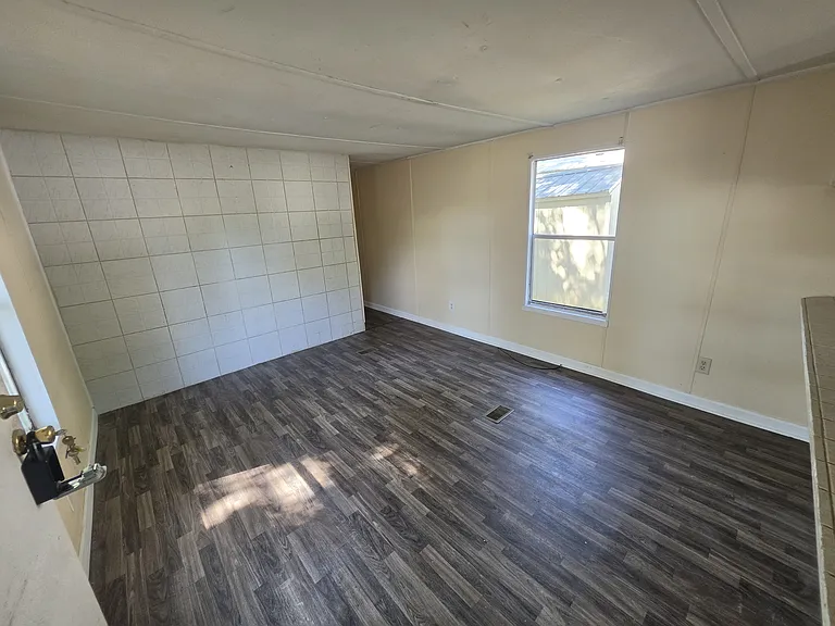 Swan Lake - Rent to Own — Photo 59