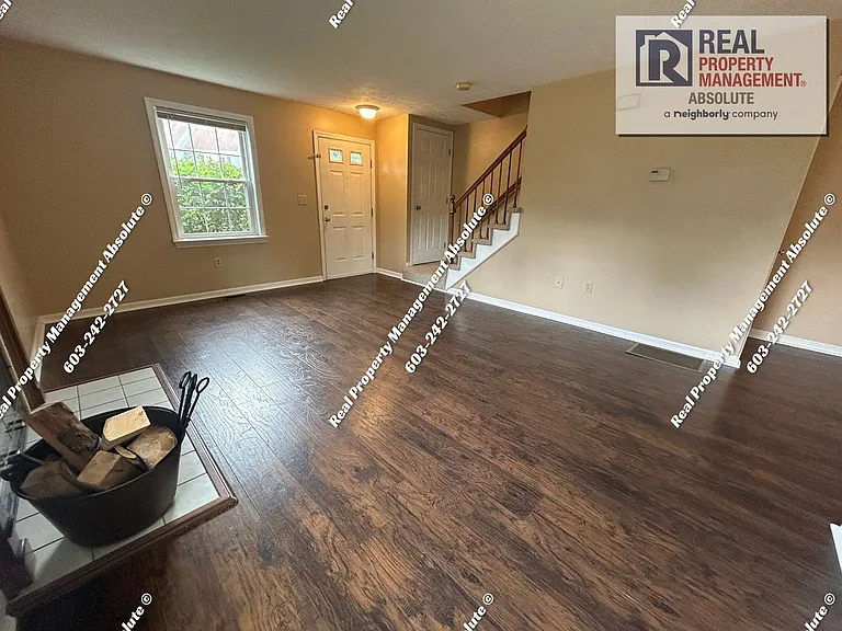 101 Cadogan Way — Photo 16