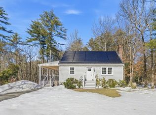 404 River St, Halifax, MA 02338