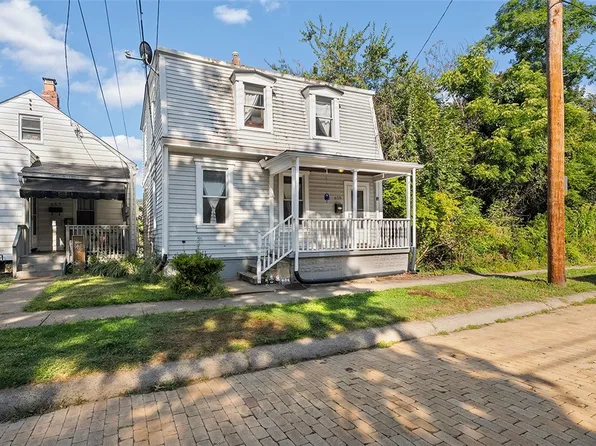 659 6th St, Oakmont, PA 15139