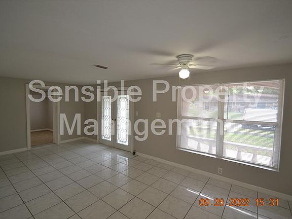4th image of 2620 E 110th Ave