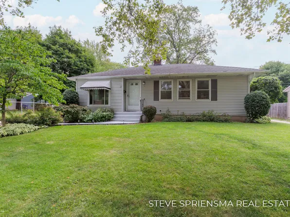 1740 Burke Ave NE, Grand Rapids, MI 49505