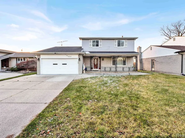 36687 La Marra Dr, Sterling Heights, MI 48310
