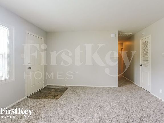 3rd image of 6614 E 47th St