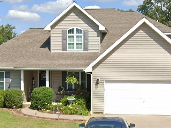 428 Deerfield Cir, Benton, KY 42025