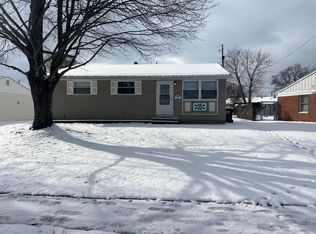 137 Putnam Rd, Heath, OH 43056