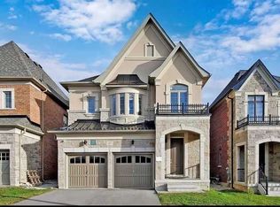 107 Holladay Dr, Aurora, ON L4G3G7