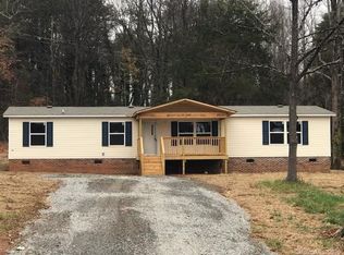 1010 4th St SW, Conover, NC 28613