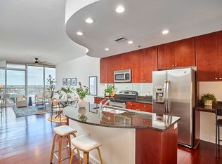 301 Fayetteville St Unit 2304, Raleigh, NC 27601