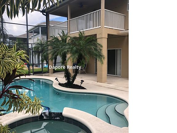 2nd image of 2815 Dover Glen Cir