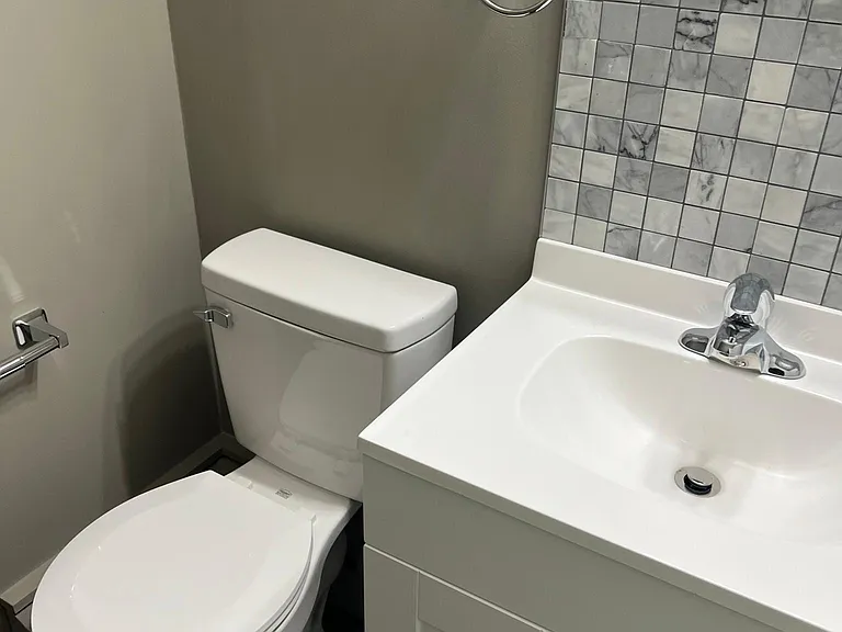 131 S Maple Ave #2 — Photo 12