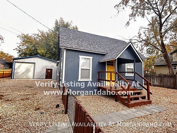2nd image of 305 E Teena St