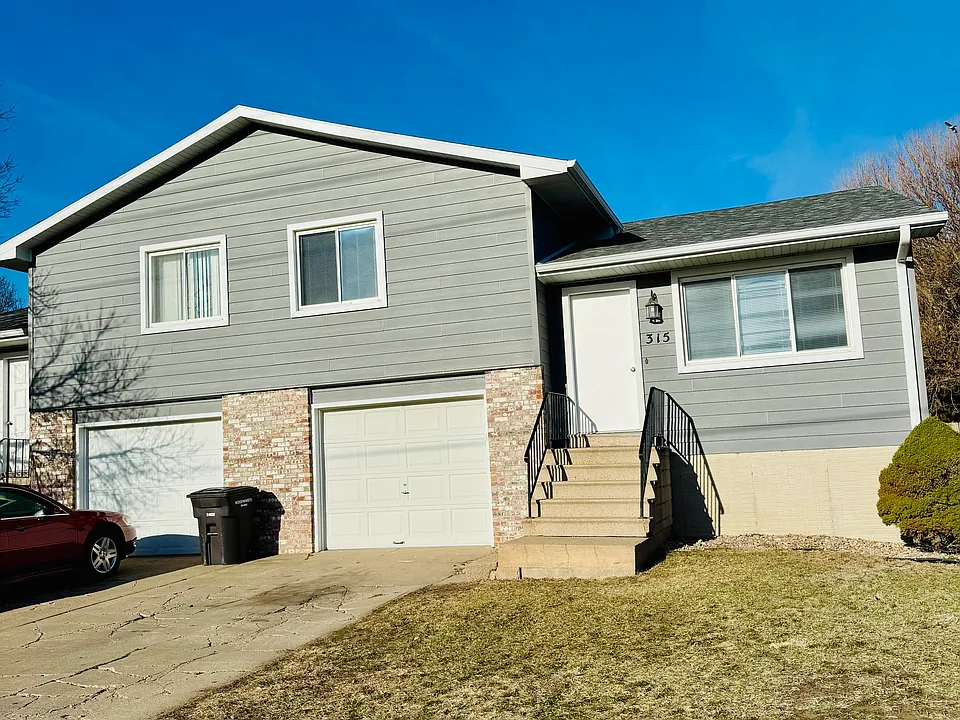 315 N 6th Ave