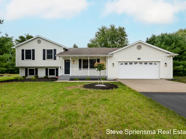 12770 Macclain Ct NE, Cedar Springs, MI 49319
