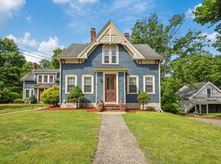 207 Elm St #D, North Attleboro, MA 02760