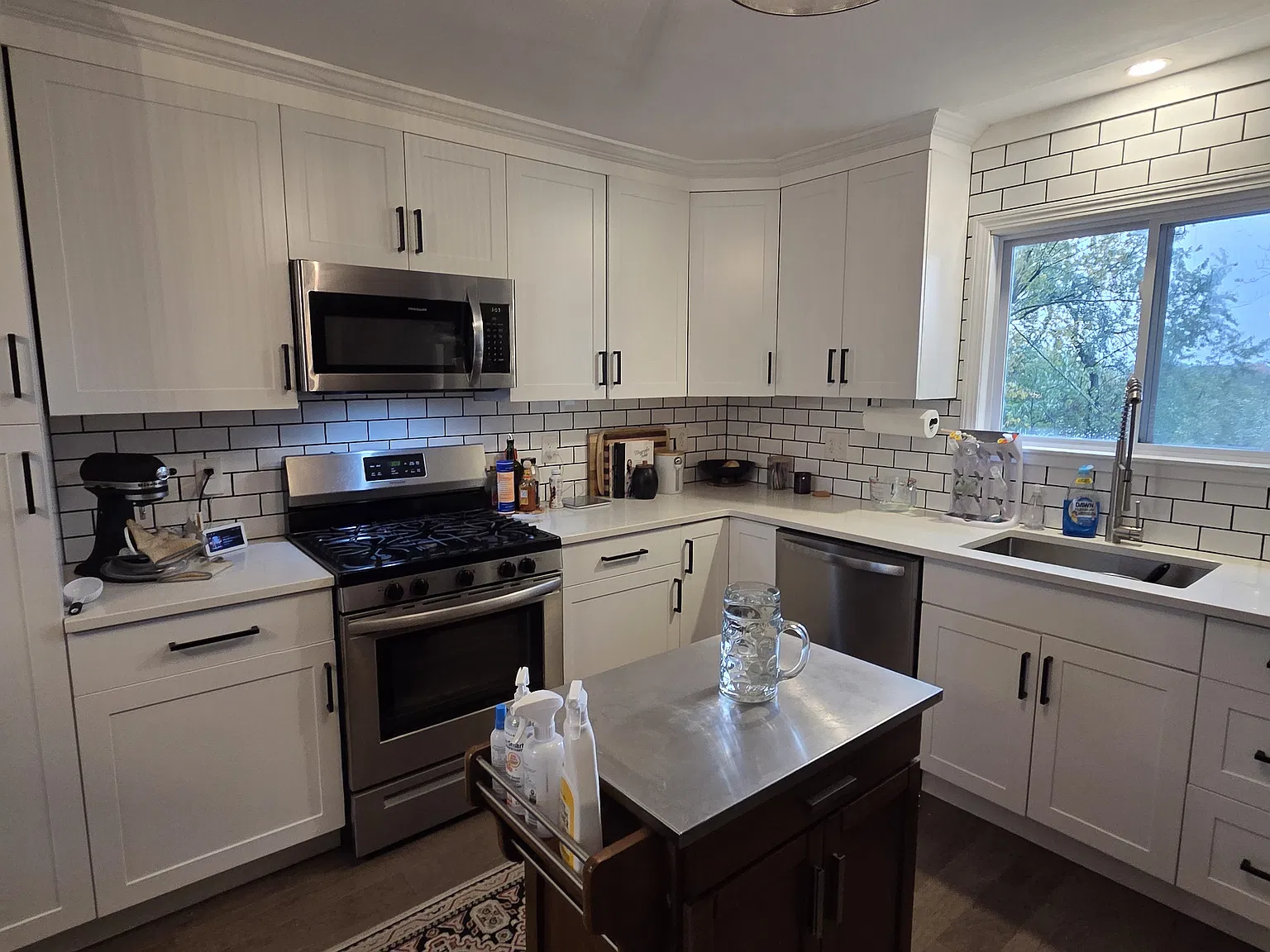 2 bed, 945 sqft, $2,500 — Photo 4