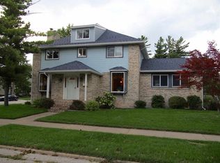 2201 McKinley St, Bay City, MI 48708