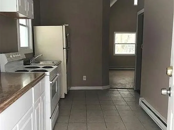 107 Remington St, Rochester, NY 14621