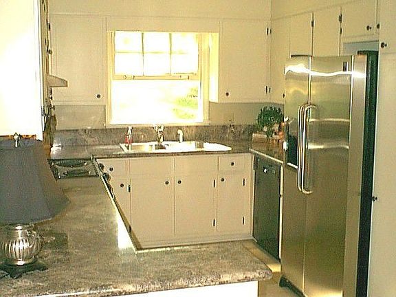 Stainless Fridge Stays!