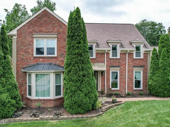 9102 Hurstwood Ct, Hurstbourne, KY 40222