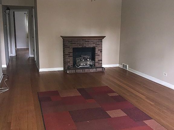 4th image of 1418 N Maple Ave