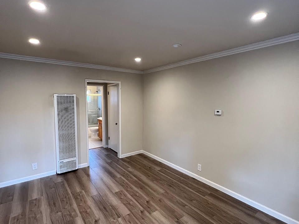 2nd image of 852 Blair Ave APT 3